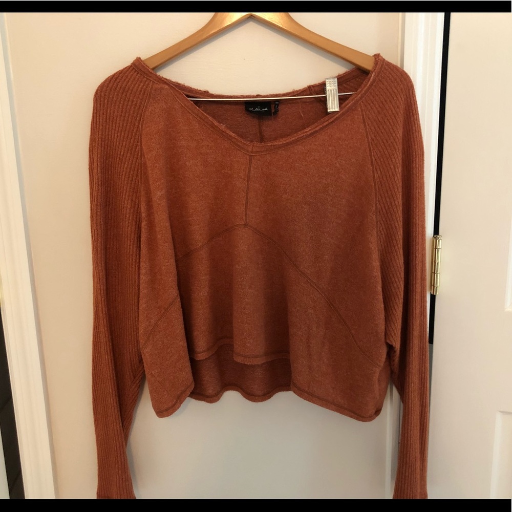slightly cropped comfy long sleeve shirt